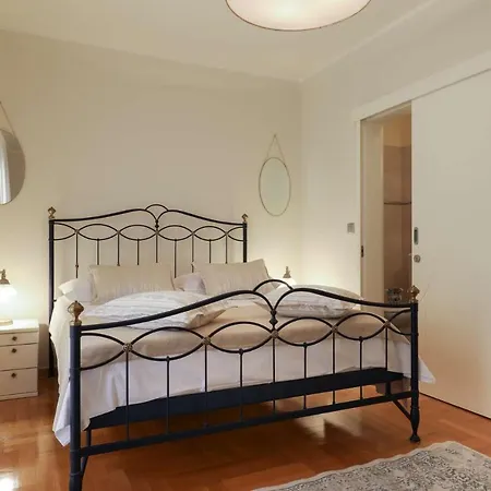 וילה Villa Carina With Heated Pool Pridraga