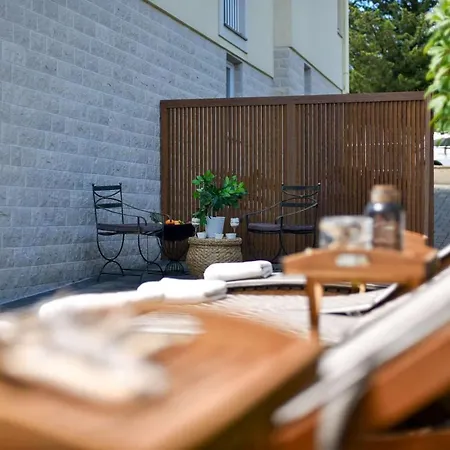 Villa Carina With Heated Pool וילה