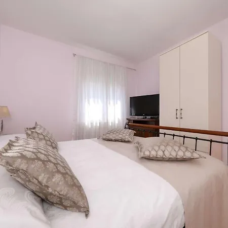 Villa Carina With Heated Pool * Pridraga